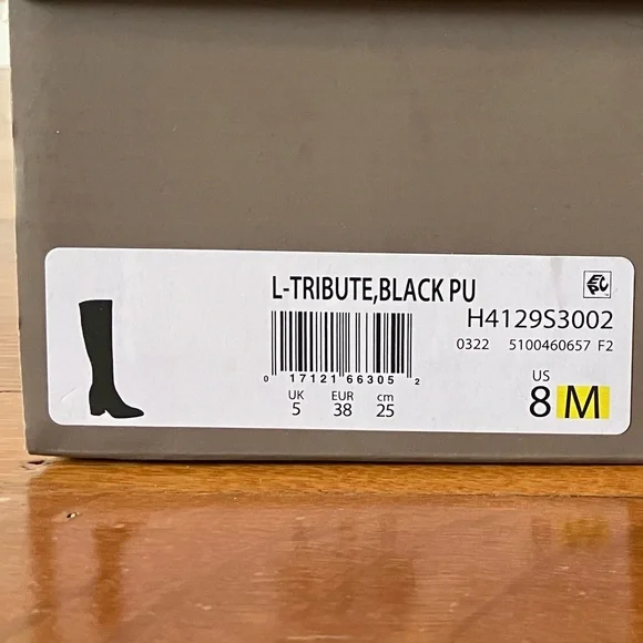 Franco Sarto Black Faux Leather Knee-high Boots; Size 8 M - Picture 13 of 14